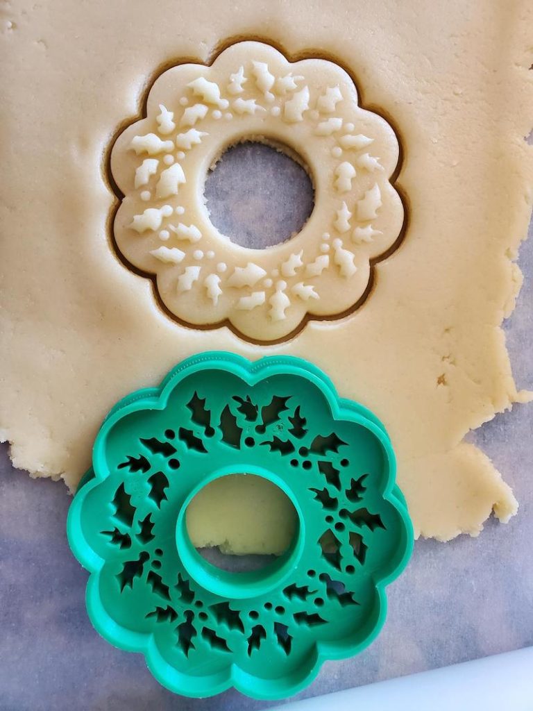 wreath holiday cookie cutters - shop holiday cookie cutters and sprinkle mixes on etsy